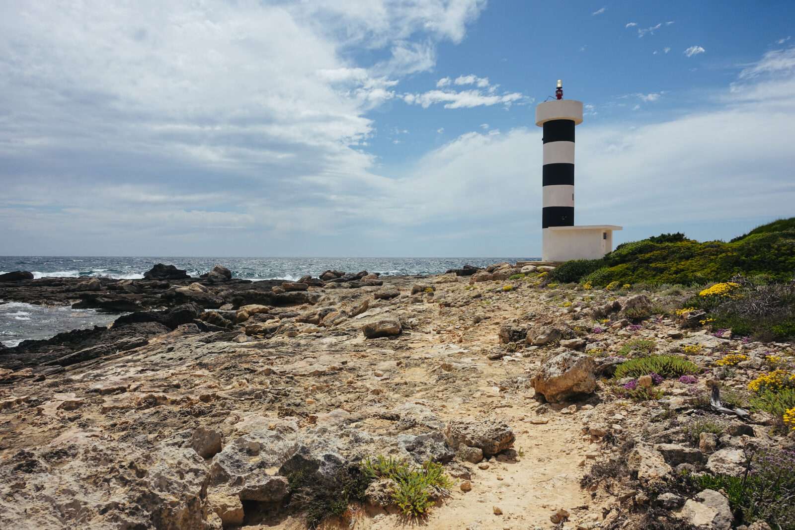 Leuchtturm Sa Rapita s'Estanyol Mallorcas Süden Küstenwanderung